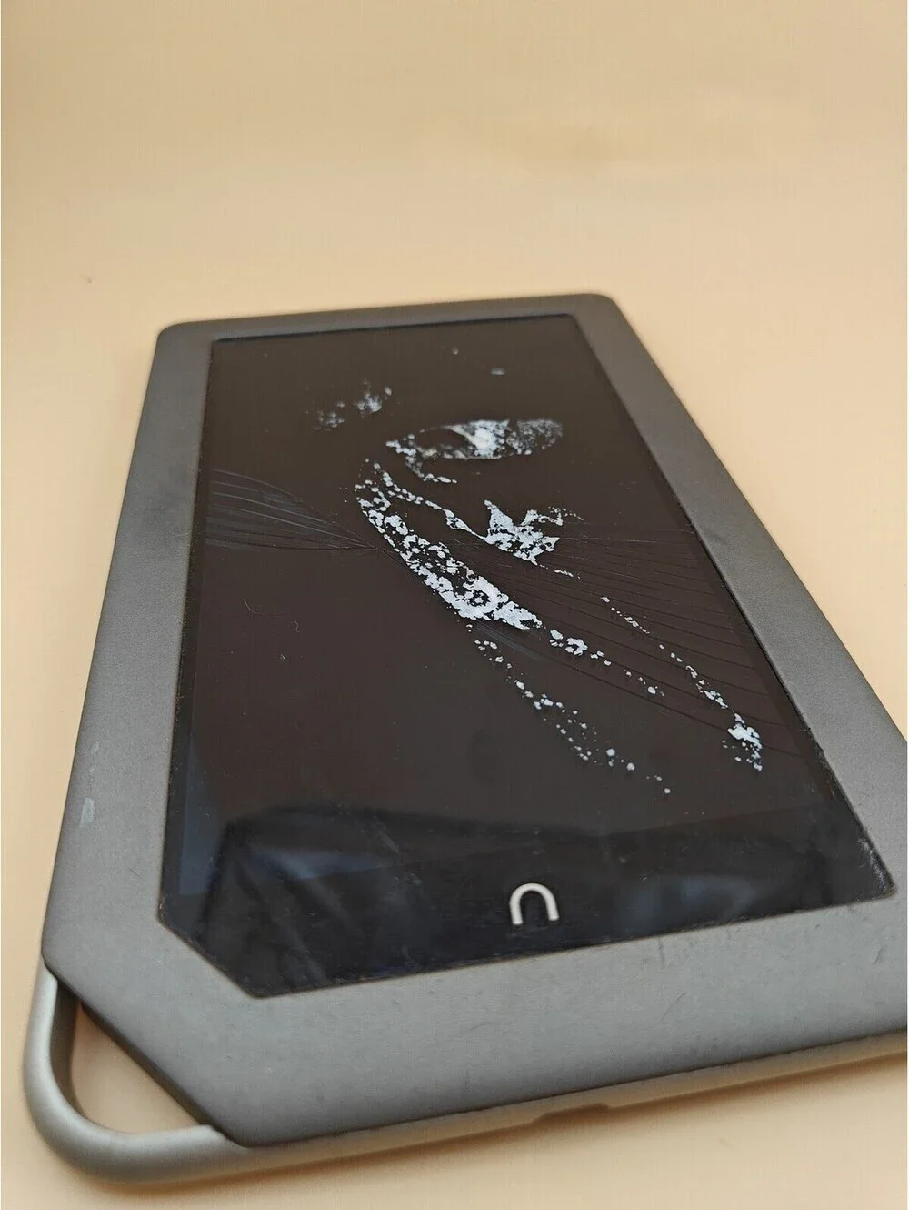 Barnes & Noble Nook Tablet BNTV250A 8GB eReader AS IS Parts Repair